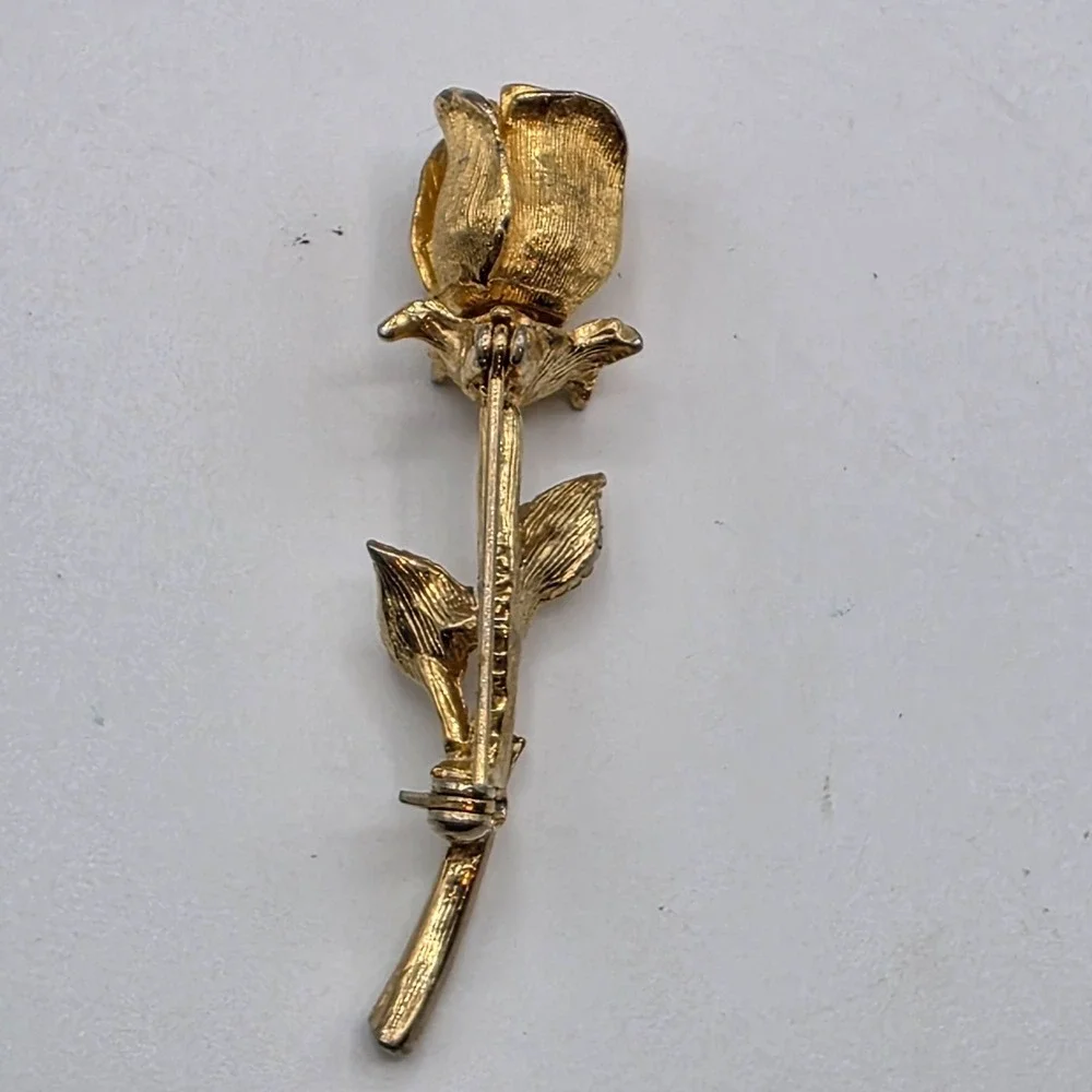 Vintage Tanner II Gold Tone Rose Brooch Long Stem Floral Signed‎ Pin Exquisite